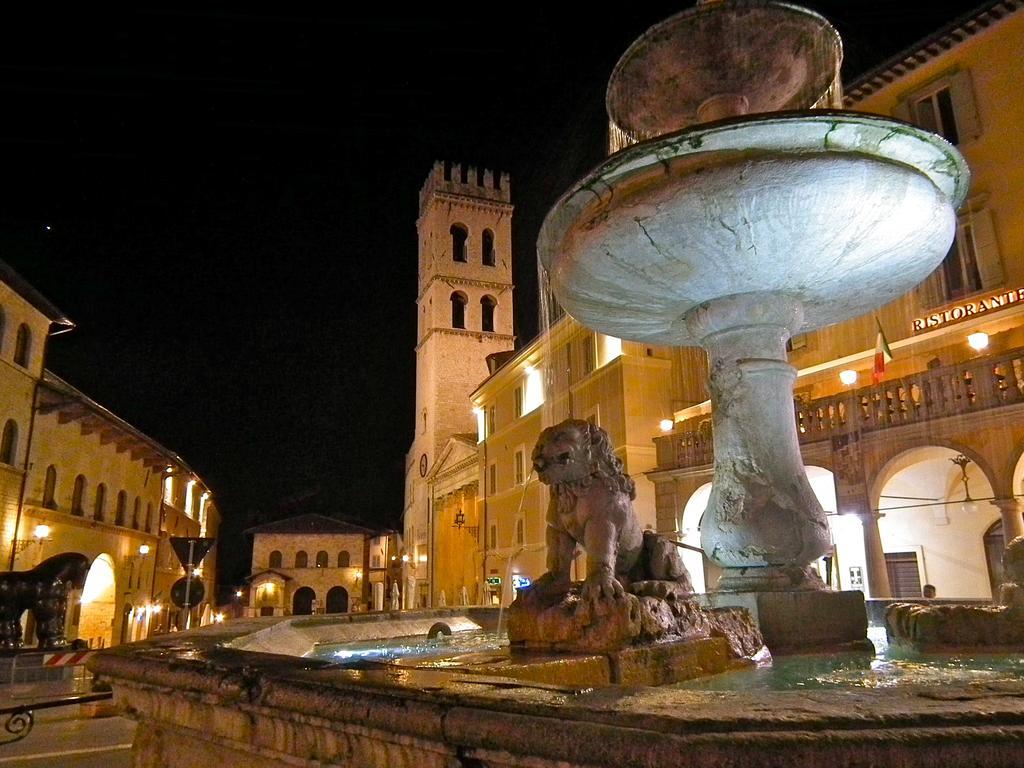 Suite Umberto I Assisi Exteriör bild